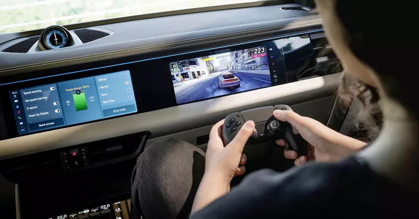 AirConsole in Porsche Macan Electric