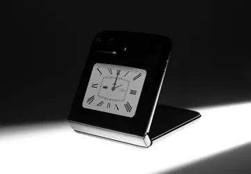 Sie können das Moto Razr 2022 ...