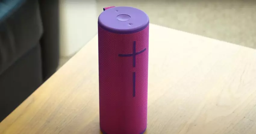 Ultimate Ears BOOM 3 Beste Lautsprecher für Filme im Freien