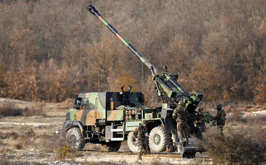 Die AFU kann eine zusätzliche Charge französischer Caesar-Panzerartillerieeinheiten mit einer Reichweite von bis zu 42 km erhalten.