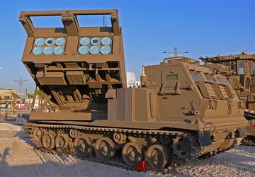 Die Ukraine erhält von Italien sechs ...