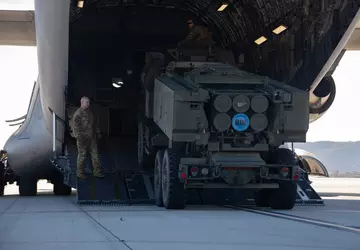 Pentagon: Neues Hilfspaket enthält Hochpräzisionsgranaten, die ...