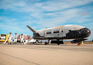 Mysteriöse Boeing X-37B-Drohne bombardierte Russland und ...