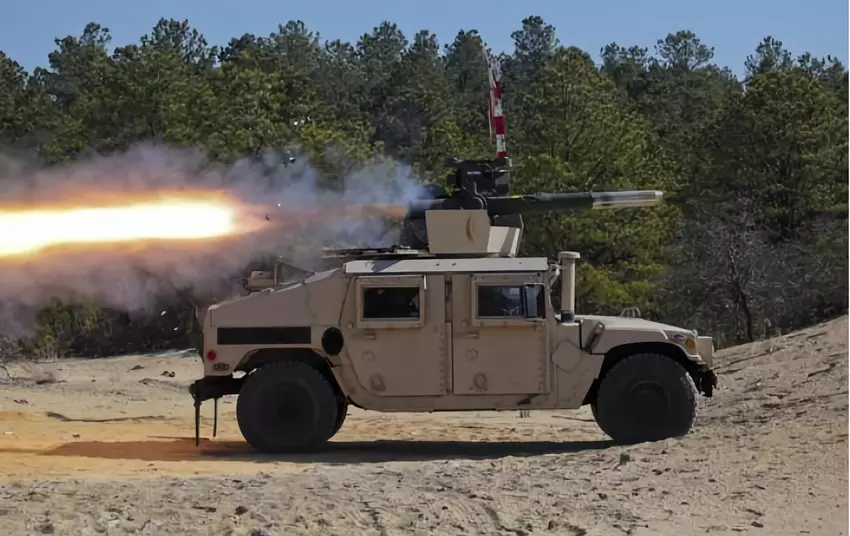 AFU verwendet gepanzerte HMMWV-Fahrzeuge als Abschussgeräte für BGM-71 TOW-Raketenabwehrsysteme (Video)