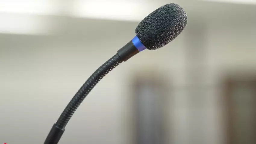 BOYA BY-GM18C bester Konferenzraumlautsprecher und Mikrofon