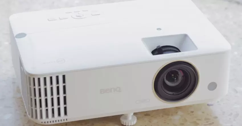 BenQ TH685P gaming beamer