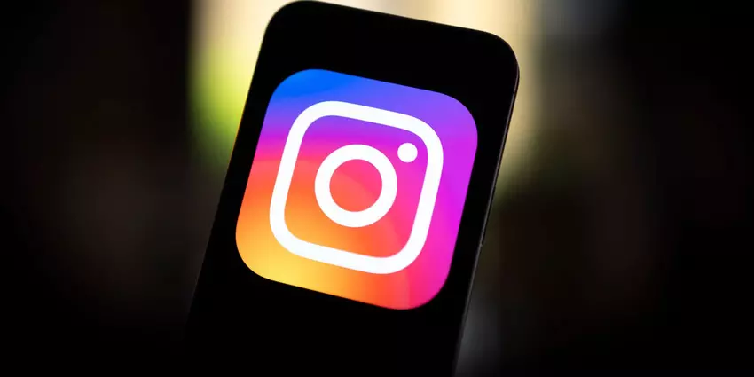 Instagram ermöglicht das Hinzufügen von Text zu Fotos