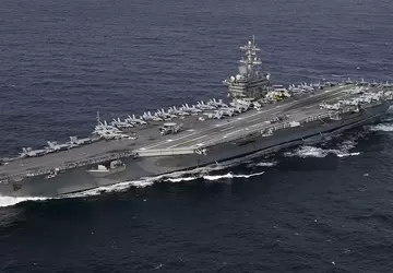 Die US-Marine hat den Flugzeugträger USS ...