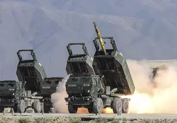 Die EOS C VTOL-Drohne unterstützte das ...