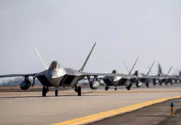 Lockheed Martin hat mehr als 80 ...