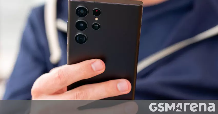 Bei einigen Galaxy S22 Ultra-Geräten treten Probleme mit dem GPS-Signal auf, beheben Sie eingehende