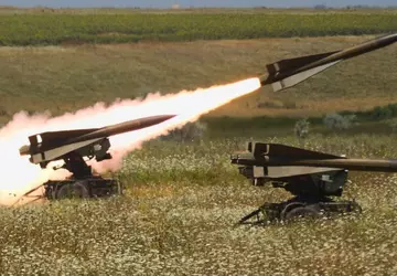 Spanien wird auf Ersuchen der NATO ...