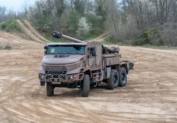 Armenien kauft selbstfahrende Artillerieeinheiten Caesar aus ...