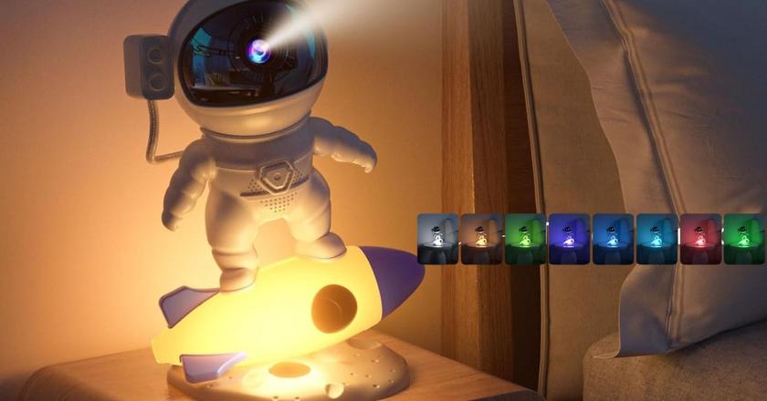 CHICLEW Astronaut Galaxy Planetarium-Beamer