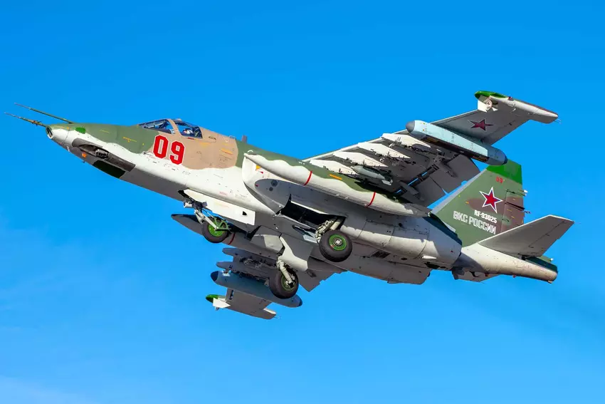 Eine weitere Su-25 zerstört sich in Russland selbst