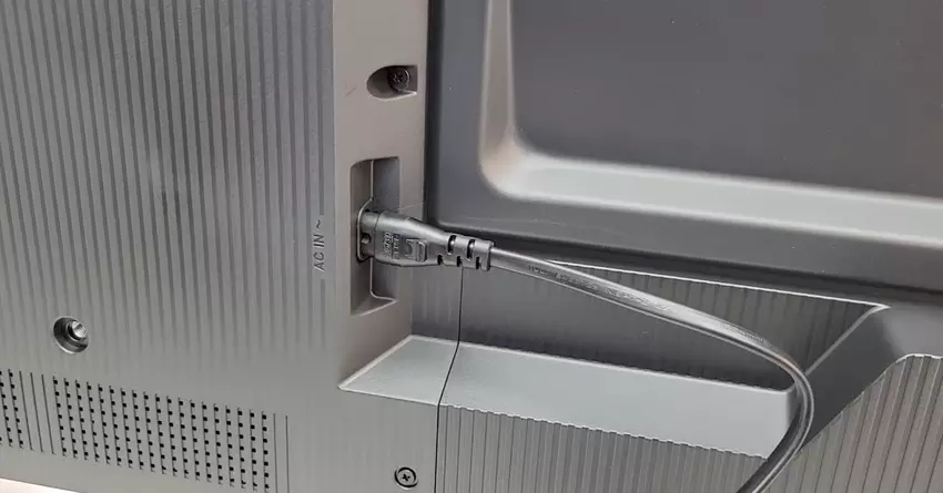 TCL 65" Klasse Displays für Kirchengemeinde