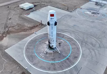 Chinas Hyperbola-2-Rakete sprang 343 Meter weit ...