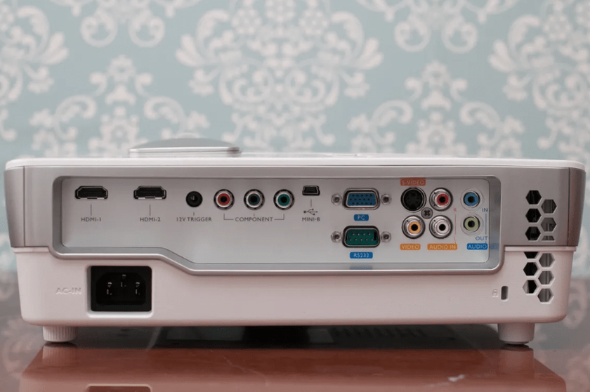 BenQ W1070 oder BenQ TH575