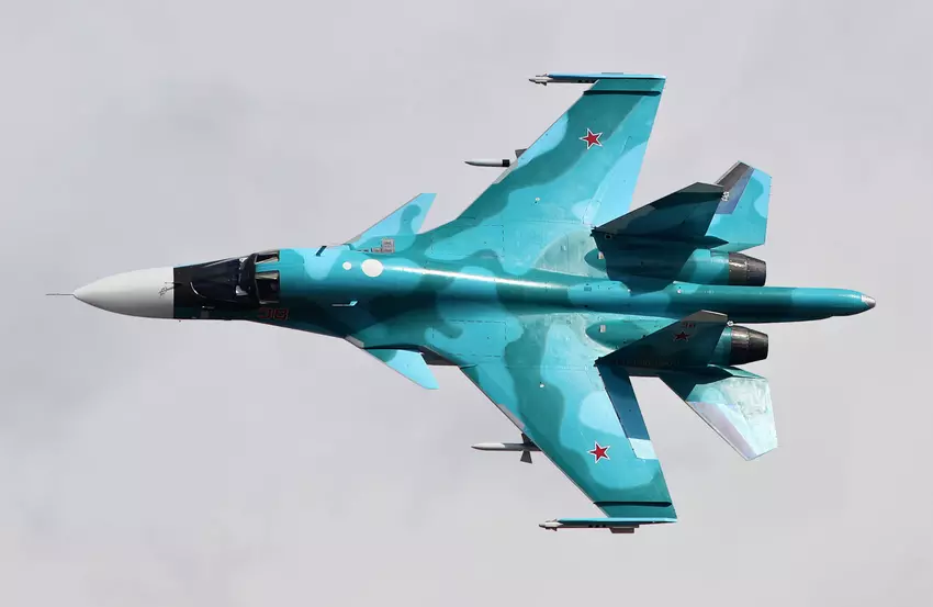 Zum „Tag Russlands“ gratuliert: AFU hat einen russischen Su-34-Jagdbomber abgeschossen