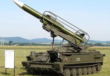 Nicht nur MiG-29-Kampfjets: Die Slowakei liefert ...