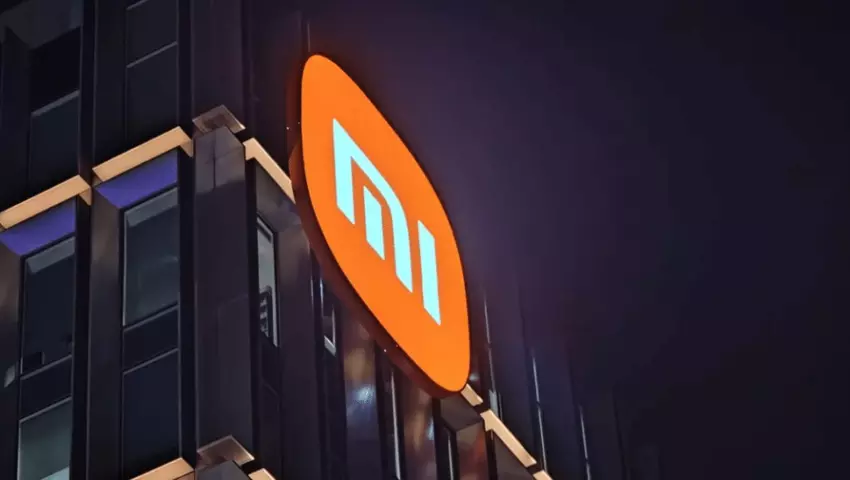 Xiaomi zwingt Mitarbeiter zu 12-15 Stunden Arbeit und bestraft sie für freie Tage - Medien