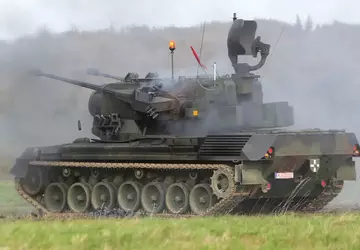 Dutzende Shahed-131/136, drei Lancets, zwei Kalibras ...