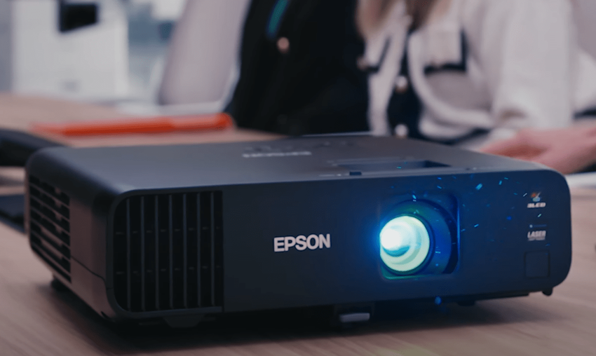 Epson Pro EX11000 1080p-Projektor