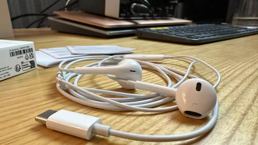 Apple EarPods USB-C Ohrhörer für Android
