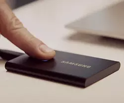 Samsung T7 Touch Portable SSD