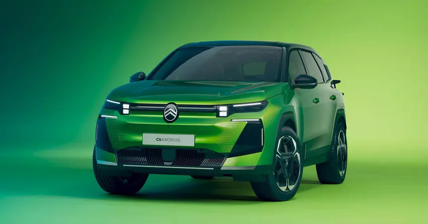 Der neue Citroën C5 Aircross erbt das Design des Konzeptfahrzeugs und erhält eine Elektroversion