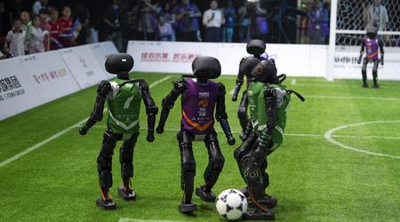 Nicht Ronaldo, aber nicht schlecht: China veranstaltet das erste Fußballspiel zwischen humanoiden Robotern