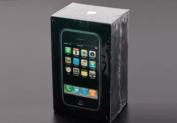 Nie benutzt, in einer versiegelten Schachtel: ...