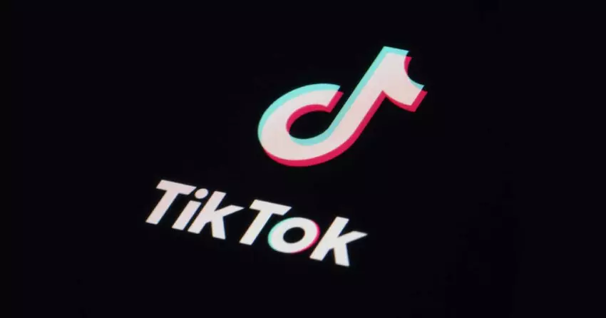 TikTok versetzt Twitch einen vernichtenden Schlag: Der Streaming-Riese verliert im Kampf um die Aufmerksamkeit der Zuschauer an Boden