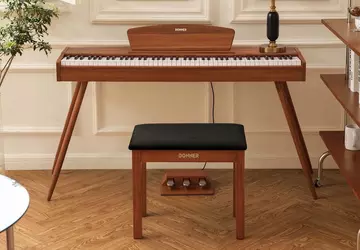 Dieses Digitalpiano macht mit seiner Holzoberfläche ...