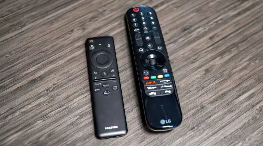 Samsung OLED S90D Wohnzimmer-Fernseher 55 Zoll