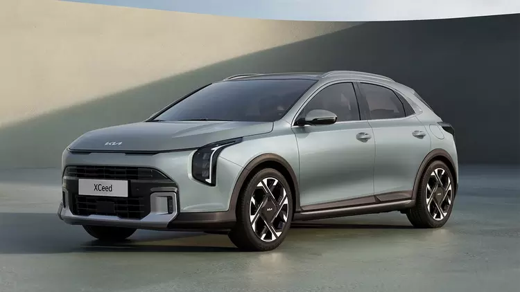 Kia XCeed Facelift: Kreuzung aus Benziner ...
