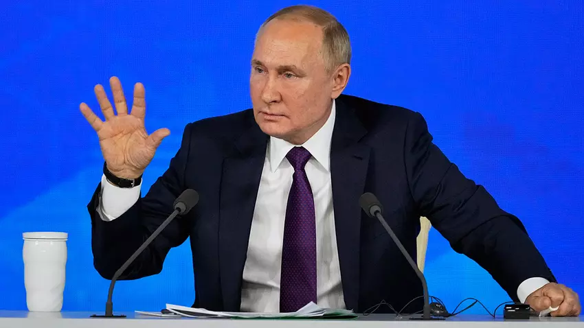 Chinesische Frau schrieb 12 Jahre lang falsche Geschichte Russlands auf Wikipedia