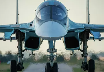 Überschall-Kampfbomber Su-34 im Wert von bis ...