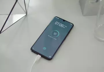 Insider: Smartphone mit 150-Watt-Ladegerät kommt bald ...