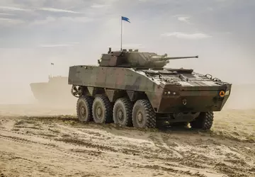 Die Ukraine kauft 100 amphibische Schützenpanzer ...