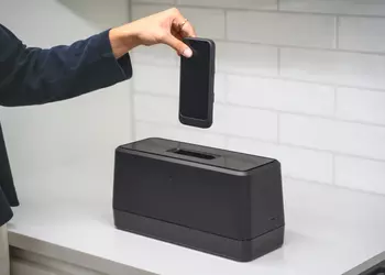 Das Swippitt-Ladesystem lädt Ihr iPhone in ...