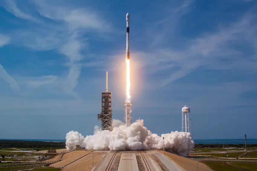 Am 3. Januar wird die SpaceX Falcon 9-Rakete eine Rekordzahl von Satelliten ins All schicken