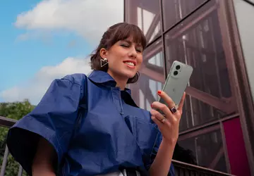 Moto G55: 120Hz-Bildschirm, MediaTek Dimensity 7025-Chip, ...