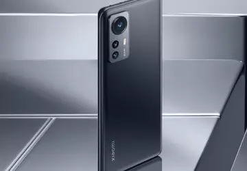 AMOLED-Display mit 120 Hz, Snapdragon 8+ ...