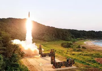 Die Republik Korea hat eine ballistische ...