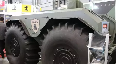 Die tschechisch-ukrainische amphibische Drohne UNEX UGV - eine multifunktionale Plattform für logistische Aufgaben und die Evakuierung Verwundeter - wurde vorgestellt