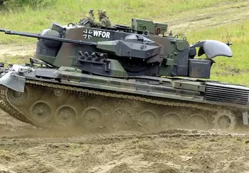 Nicht nur IRIS-T SLM: Deutschland liefert ...