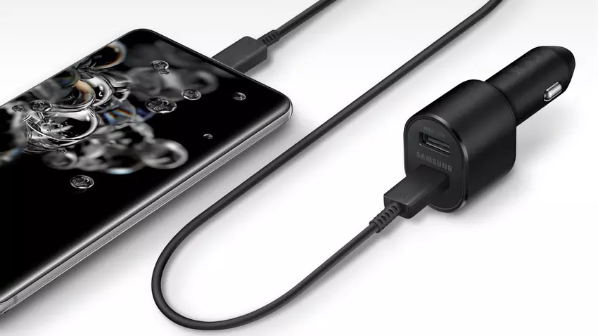 Samsung Super Fast Dual Car Charger mit zwei USB-Anschlüssen und bis zu 45W Leistung bei Amazon für $29 (25% Rabatt)