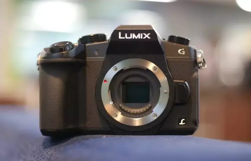 Panasonic LUMIX G85 günstige professionelle Kamera