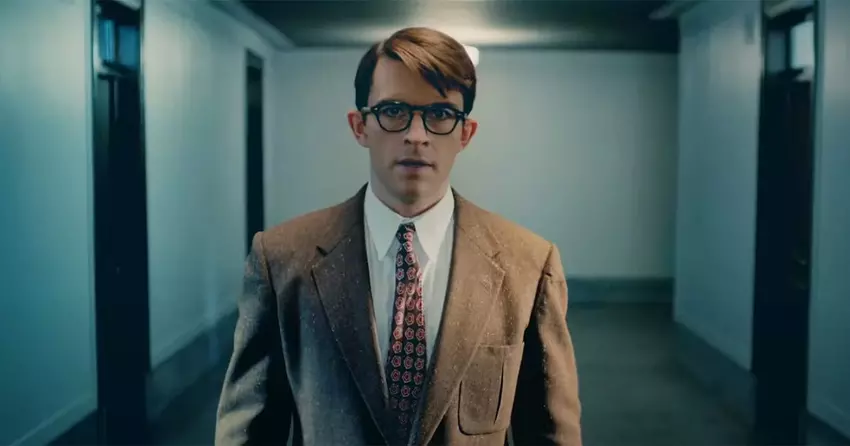 Der neue "Jurassic World" stockt die Besetzung weiter auf: Jonathan Bailey aus "Fellow Travelers" wird neben Scarlett Johansson in der Titelrolle zu sehen sein